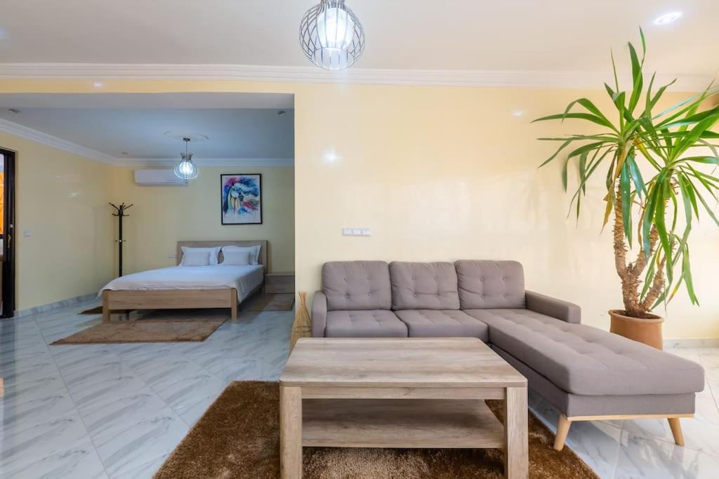 Unique Au Centre Apartment
